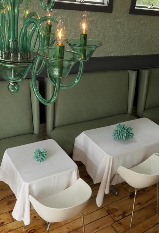 The Attwater Hotel Newport Bagian luar foto